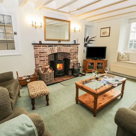 Manor House *